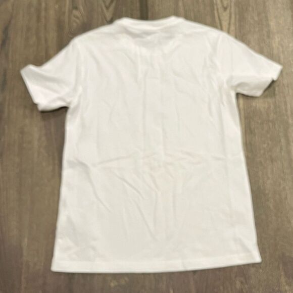 NWOT Converse Leopard Chuck Taylor Patch T-Shirt Slim Fit Crewneck White Small - Picture 5 of 5